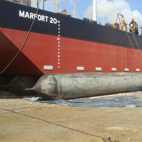 Balsa Petroleira para carga de 750 m3