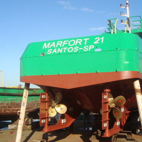 Rebocador para Navegação Interior